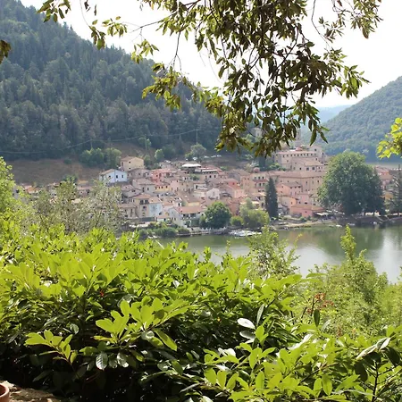 Villa Orio Lake Piediluco Exterior photo